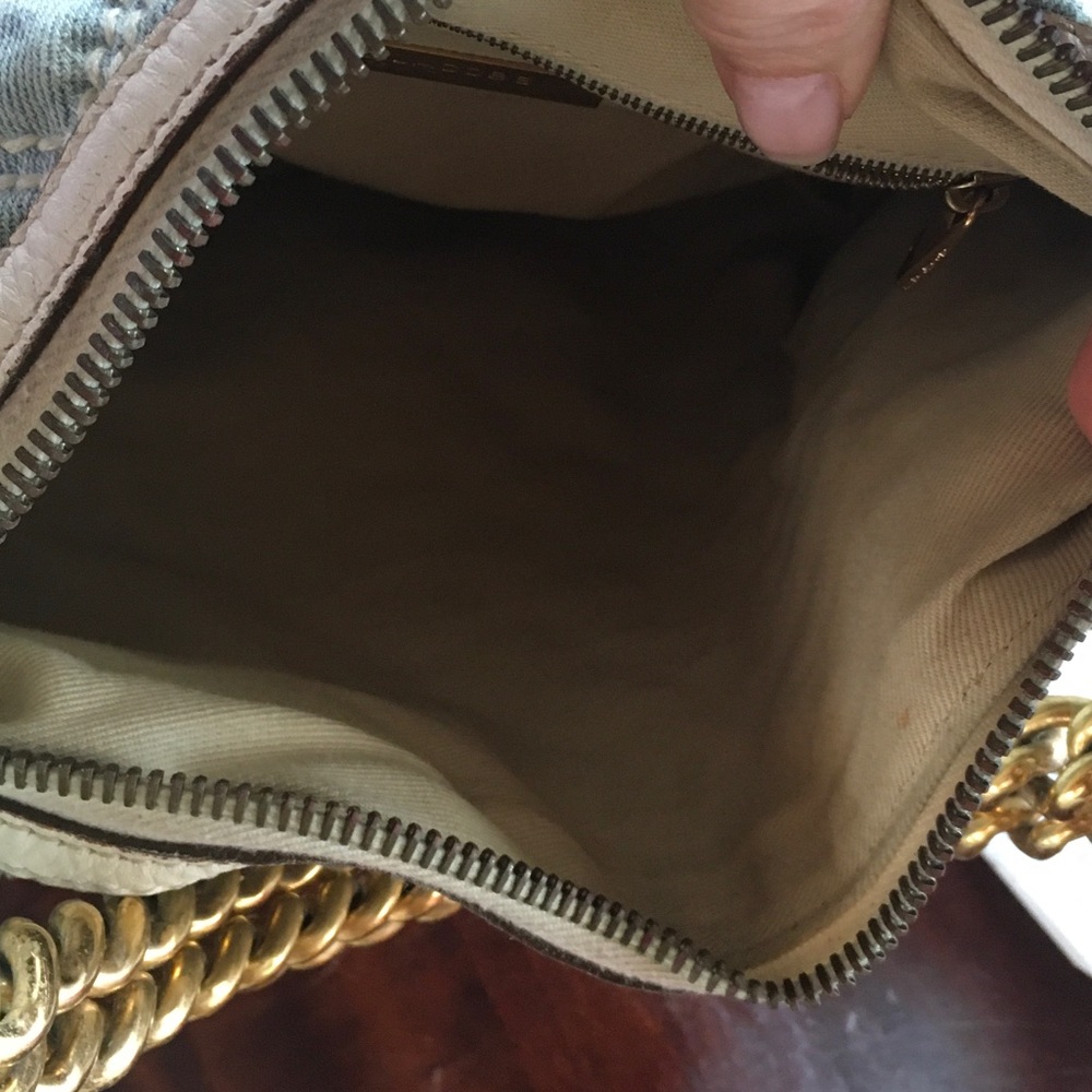 Marc Jacobs Quilted Light Blue Chain-Handle Hobo Bag - Picture 7 of 8